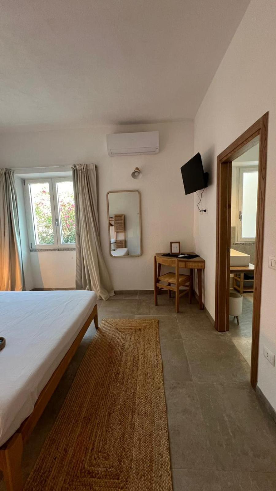 Il Mandorlo Bed & Breakfast Santa Teresa Gallura Exterior photo